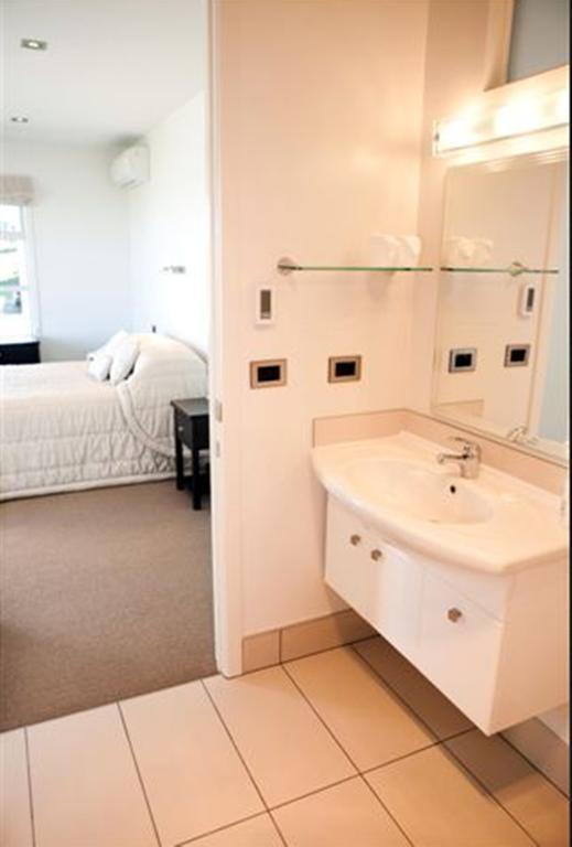 B&B @ Number Ten Taupo Room photo