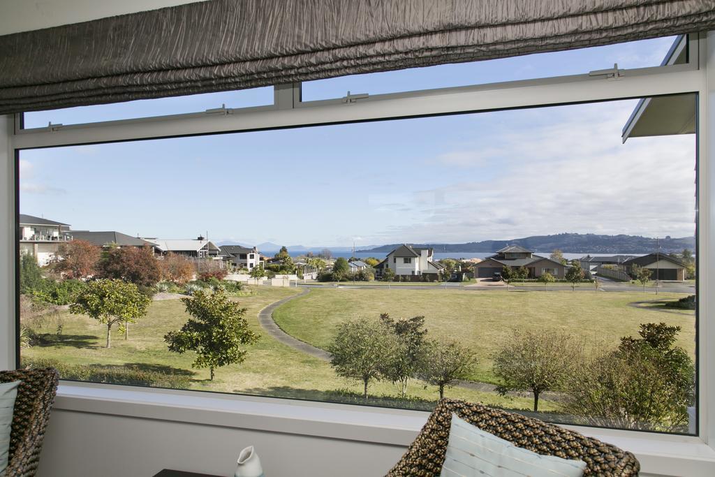 B&B @ Number Ten Taupo Exterior photo