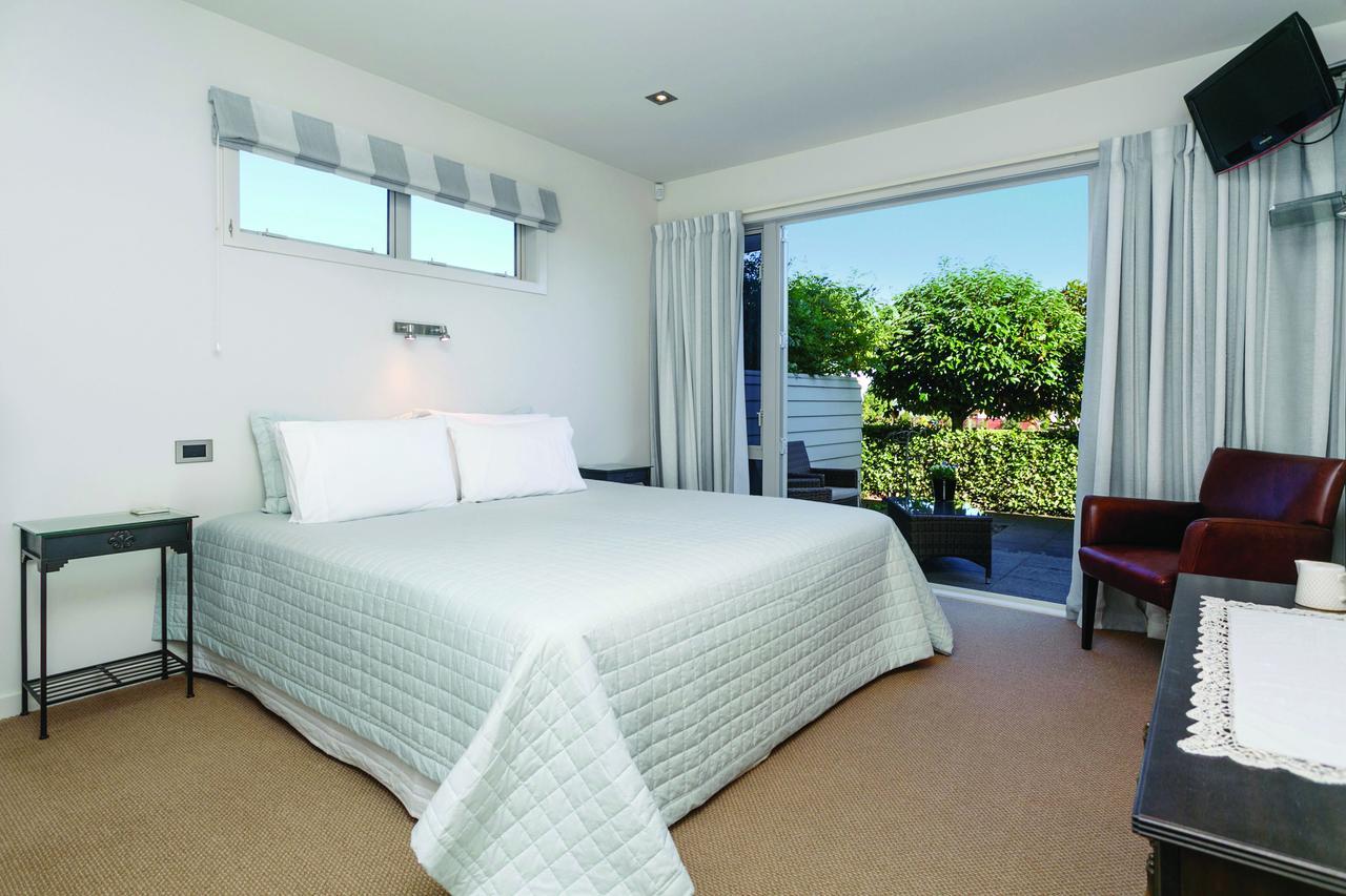 B&B @ Number Ten Taupo Exterior photo