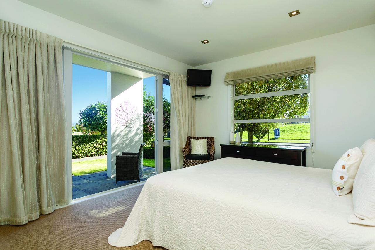 B&B @ Number Ten Taupo Exterior photo